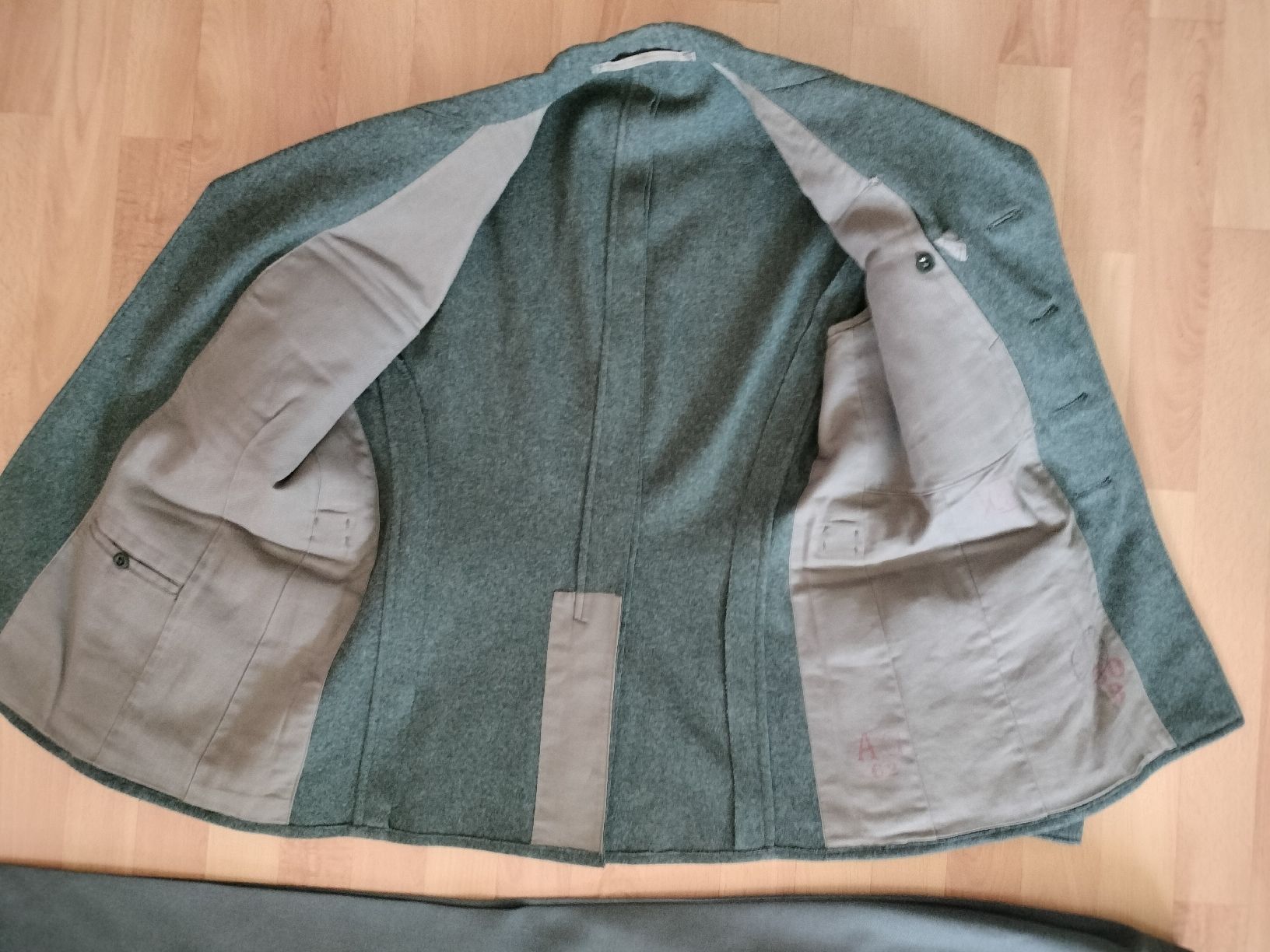 Schweizer Armee Uniformi: Antike Schweizer Armee Militär Uniform – Usato da Schwanden Sigrisw venduto da cadieux71 3