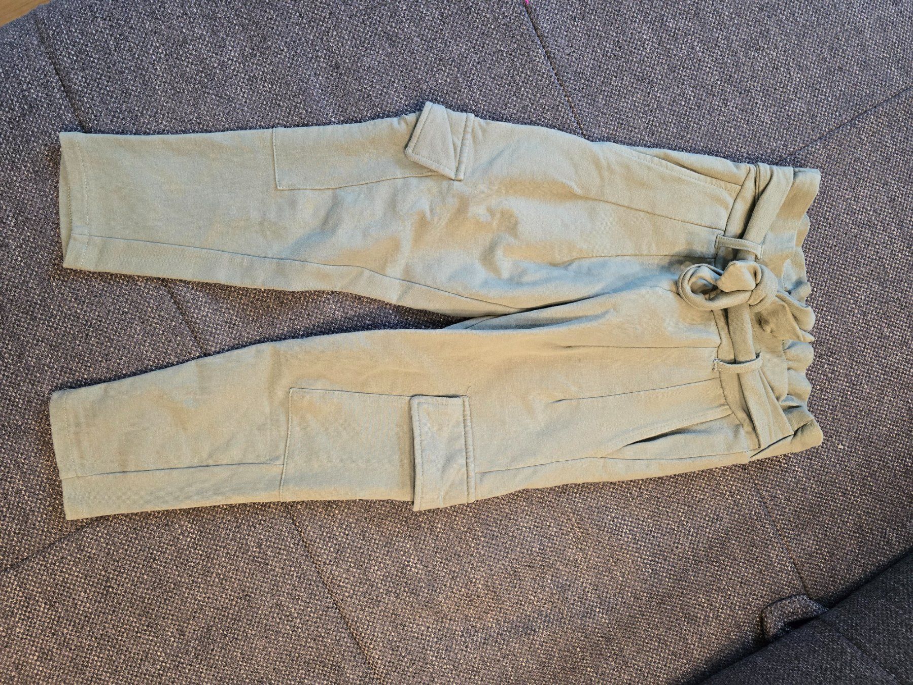 Pantaloni: Hose Gr. 110 – Usato da Büttikon AG venduto da Amineah