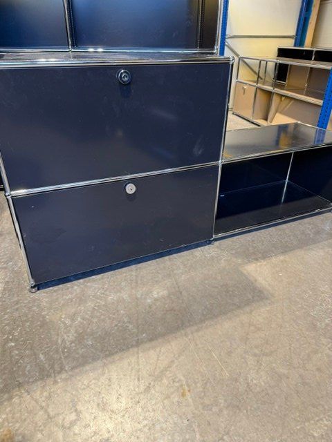USM Cassettiere: USM Sideboard, alte Generation, schwarz, gebraucht – Usato da Lenzburg venduto da Buerokonz 1