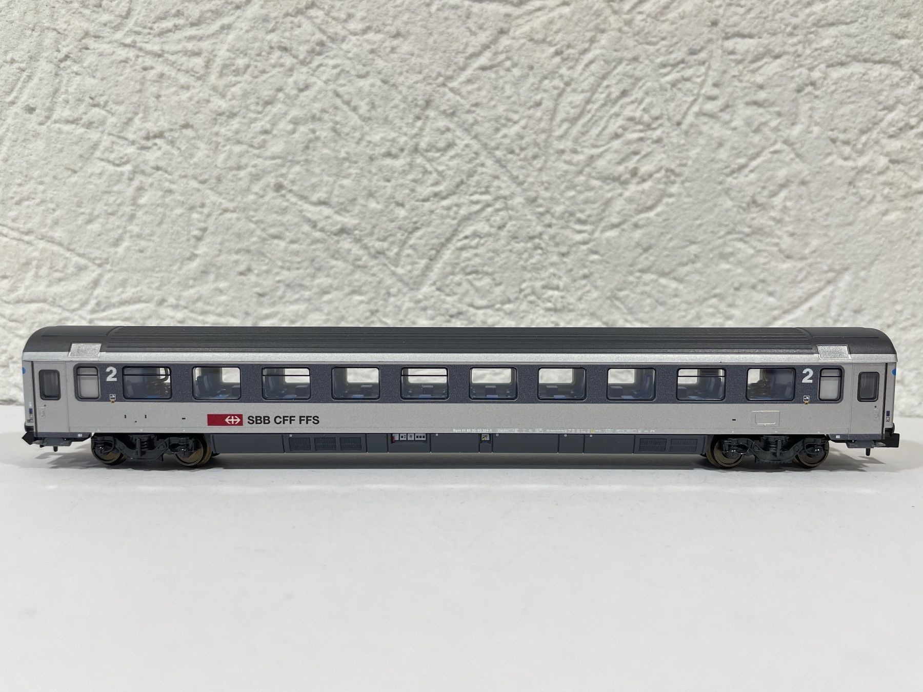 Trix Modellini di ferrovie: Minitrix 15653 SBB EC 2.Klasse mit LED Innenbeleuchtung – Nuovo (secondo la descrizione) da Wilderswil venduto da Modellbahn-Shop-Moll 1