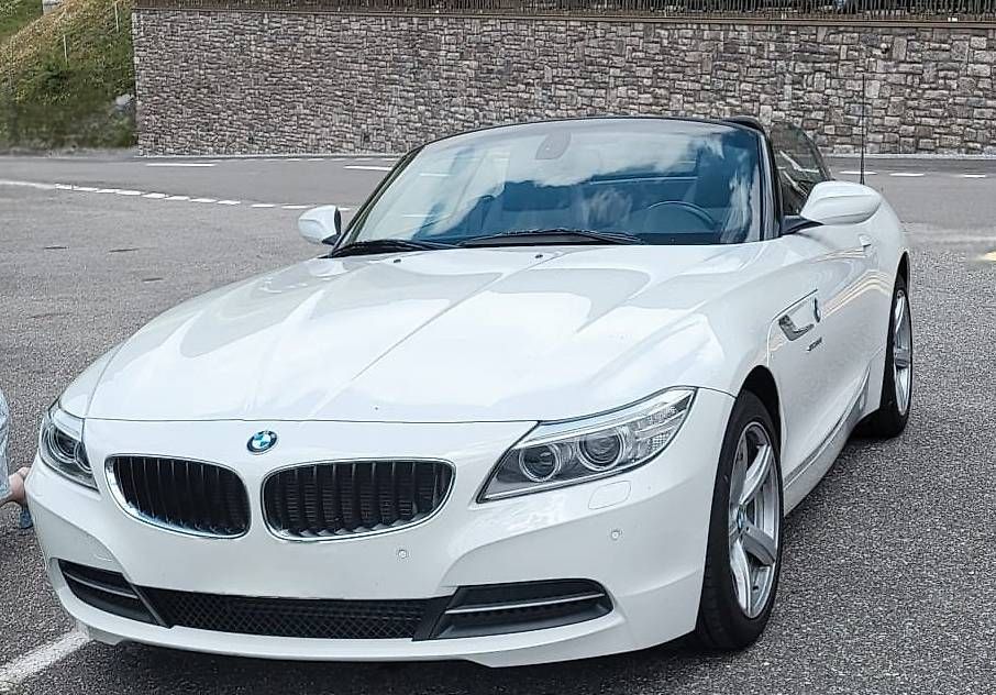 Automobili: BMW Z4 sDrive28i  – Usato da Muhen venduto da Diva57