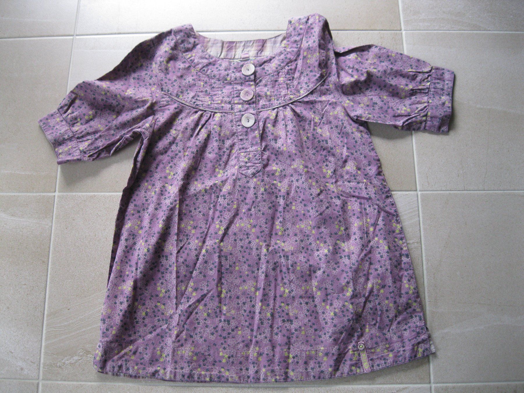 Kleiderpakete & -sets: lot 9 pièces taille 140 – Gebraucht aus vouvry von -tivoli- 1