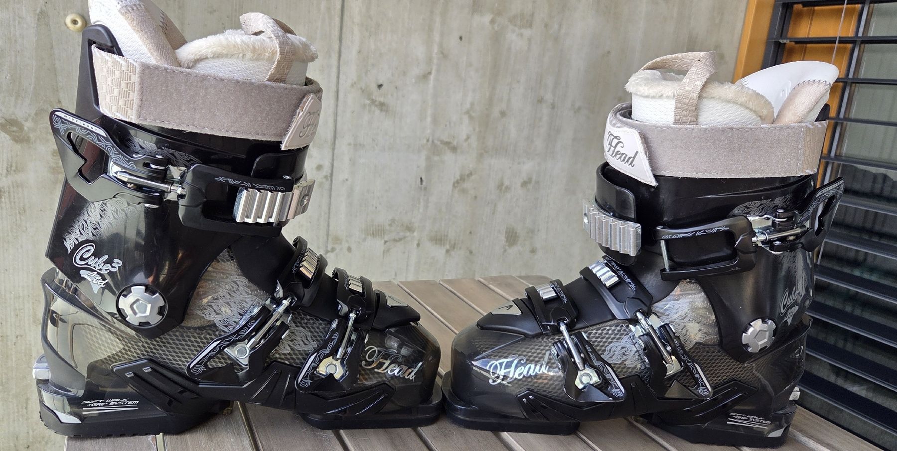 Head Scarpe da donna: Chaussures de ski Head, pointure MP 24, parfait état – Usato da Carouge GE venduto da StephSim82 1