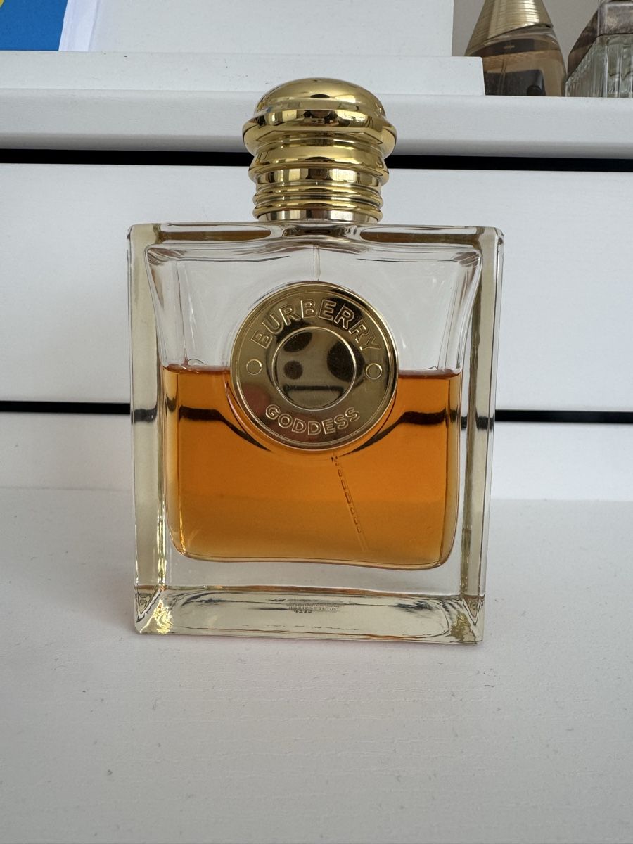 Burberry Profumi & Eau de Toilette: Burberry Goddess Intense Parfum 100ml – Usato da Solothurn venduto da jgu_xfz2 2
