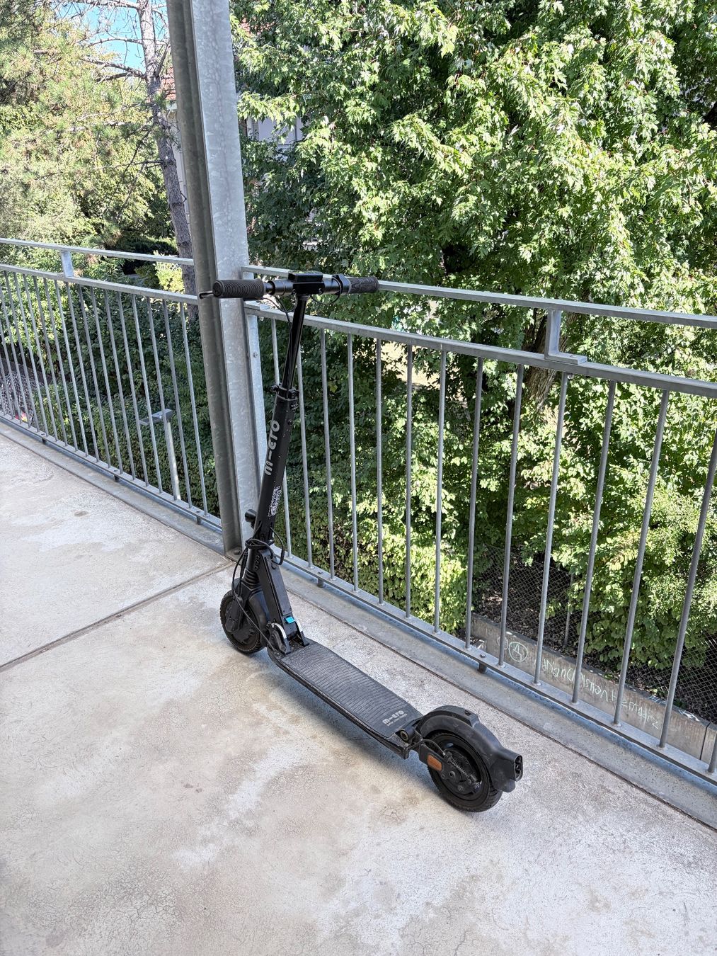 Voiturettes électriques: Micro E-Scooter Explorer One! – D'occasion à Wallisellen par Silver.Surfer 1