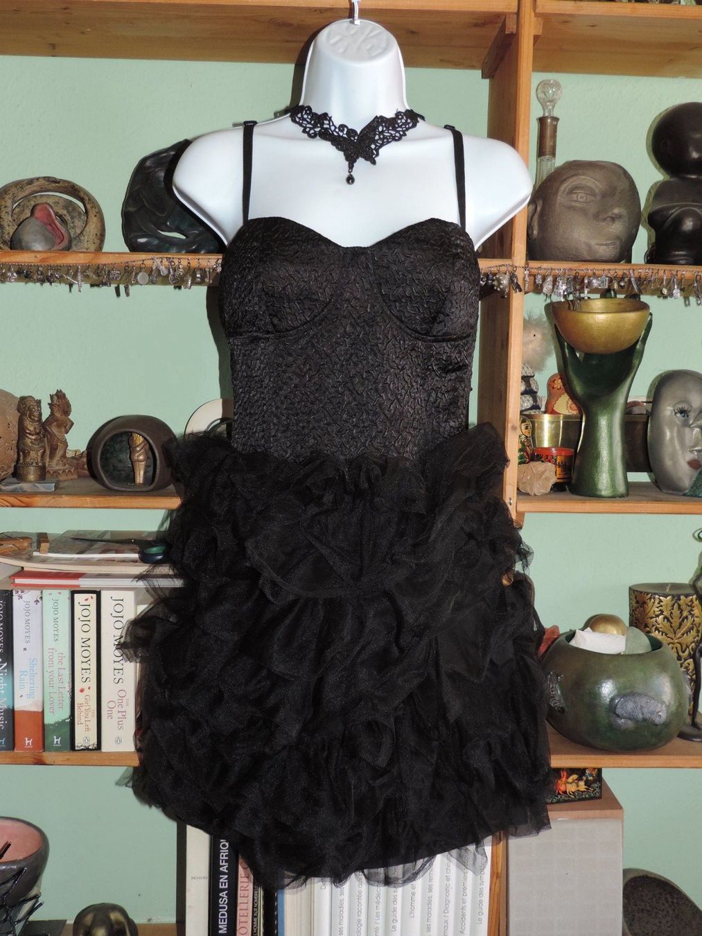 Vestiti: magnifique robe de soirée noire – Usato da Genève venduto da Axelle333