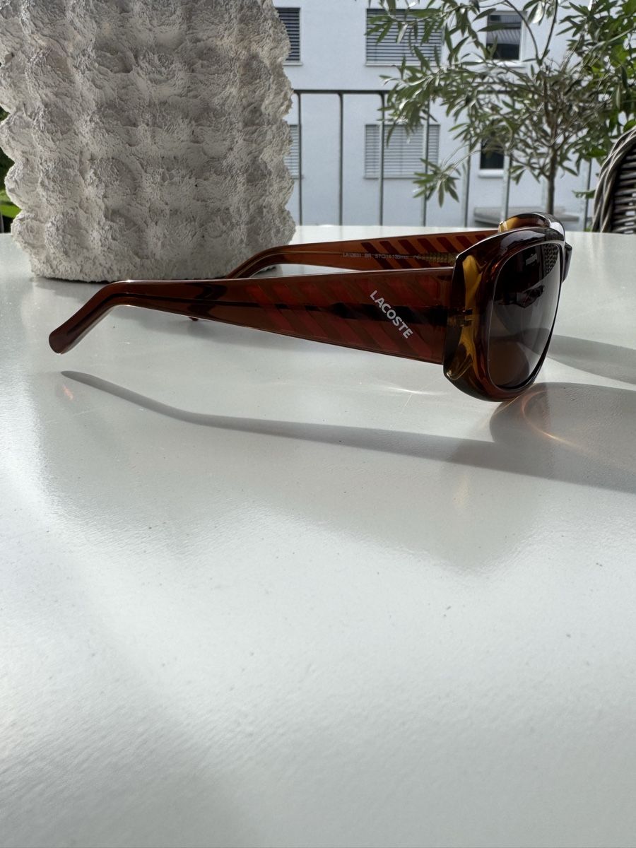 Lacoste Lunettes & Verres: Sonnenbrille Lacoste – D'occasion à Galgenen par rpoto 3