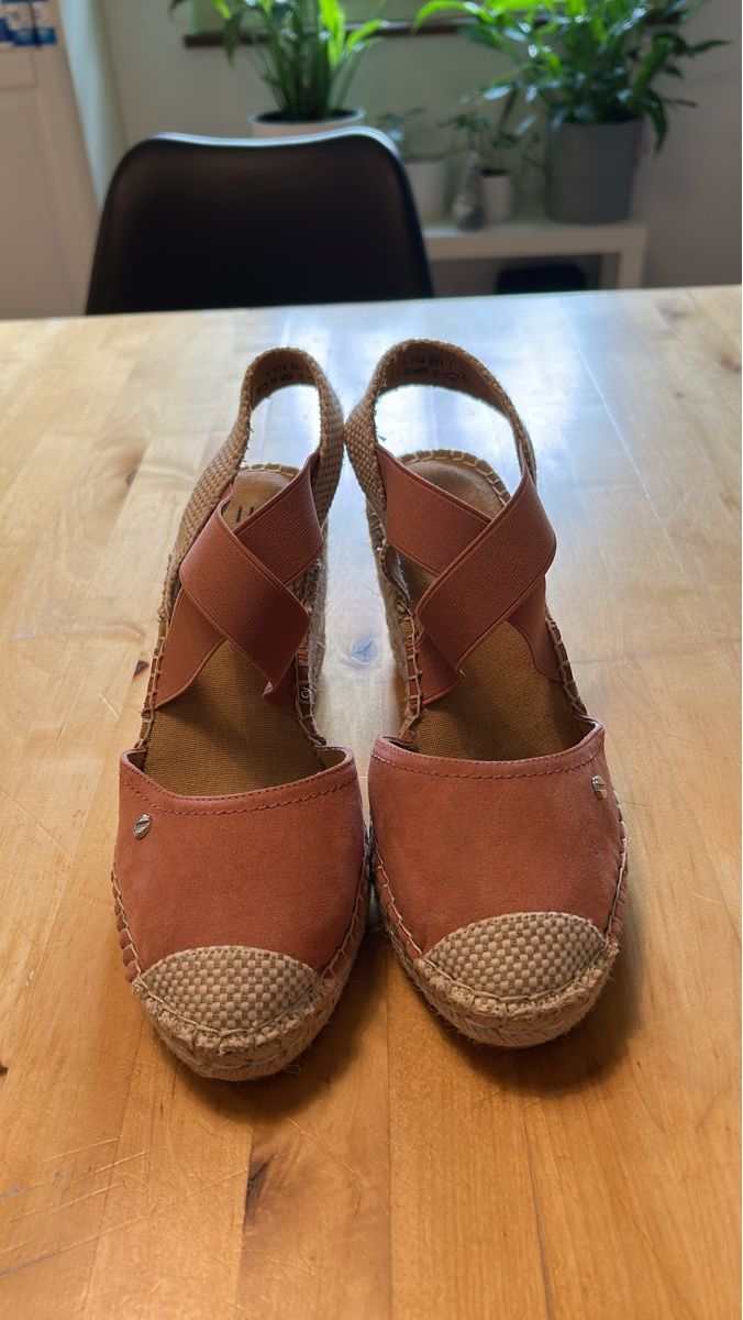 Esprit Scarpe da donna: Sommerschuhe Esprit Gr. 39 – Usato da Mühlau venduto da LaSass