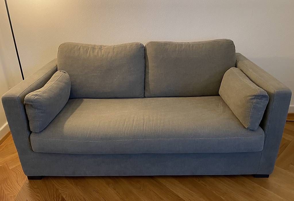Divani: Canapé design gris 90 x 175 cm – Usato da Lausanne venduto da generation 3