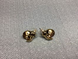 Süsse goldfarbene Marienkäfer-Ohrstecker (Glücksbringer)