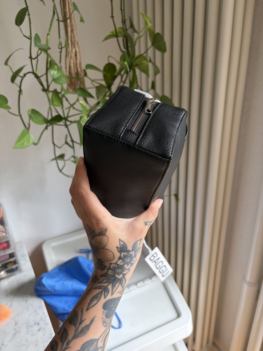 Taschen für Damen: Baggu Small Leather Bowlet Bag Schwarz (Neu!) – Neu und originalverpackt aus Bern von jas_5f6b 6