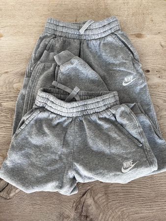 Trainerhosen Nike 128