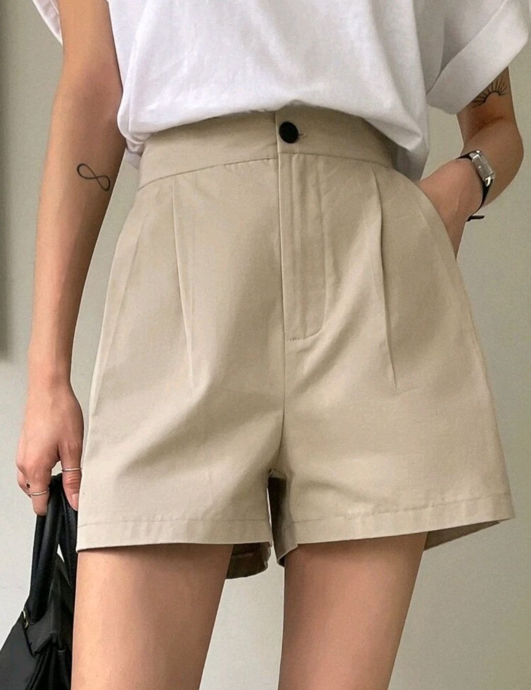 Pantaloni: Shorts/ Kurze Hose  Gr.S  Neu – Nuovo e nell'imballaggio originale da Wädenswil venduto da sos_6vlx