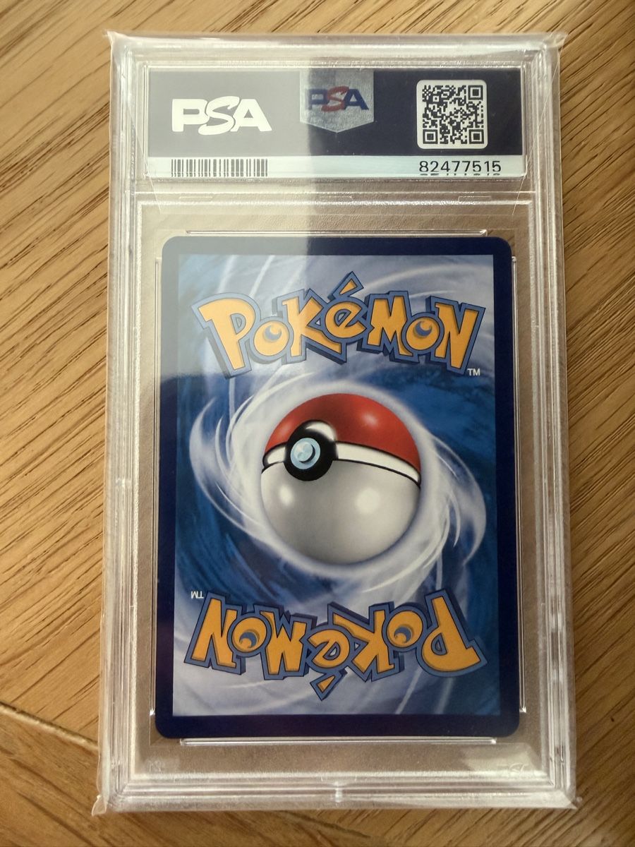 Pokémon Cartes à collectionner: Charizard VMAX Rainbow S-P/CS #079 PSA 10  – D'occasion à Châtelaine par fab_ydz9 1