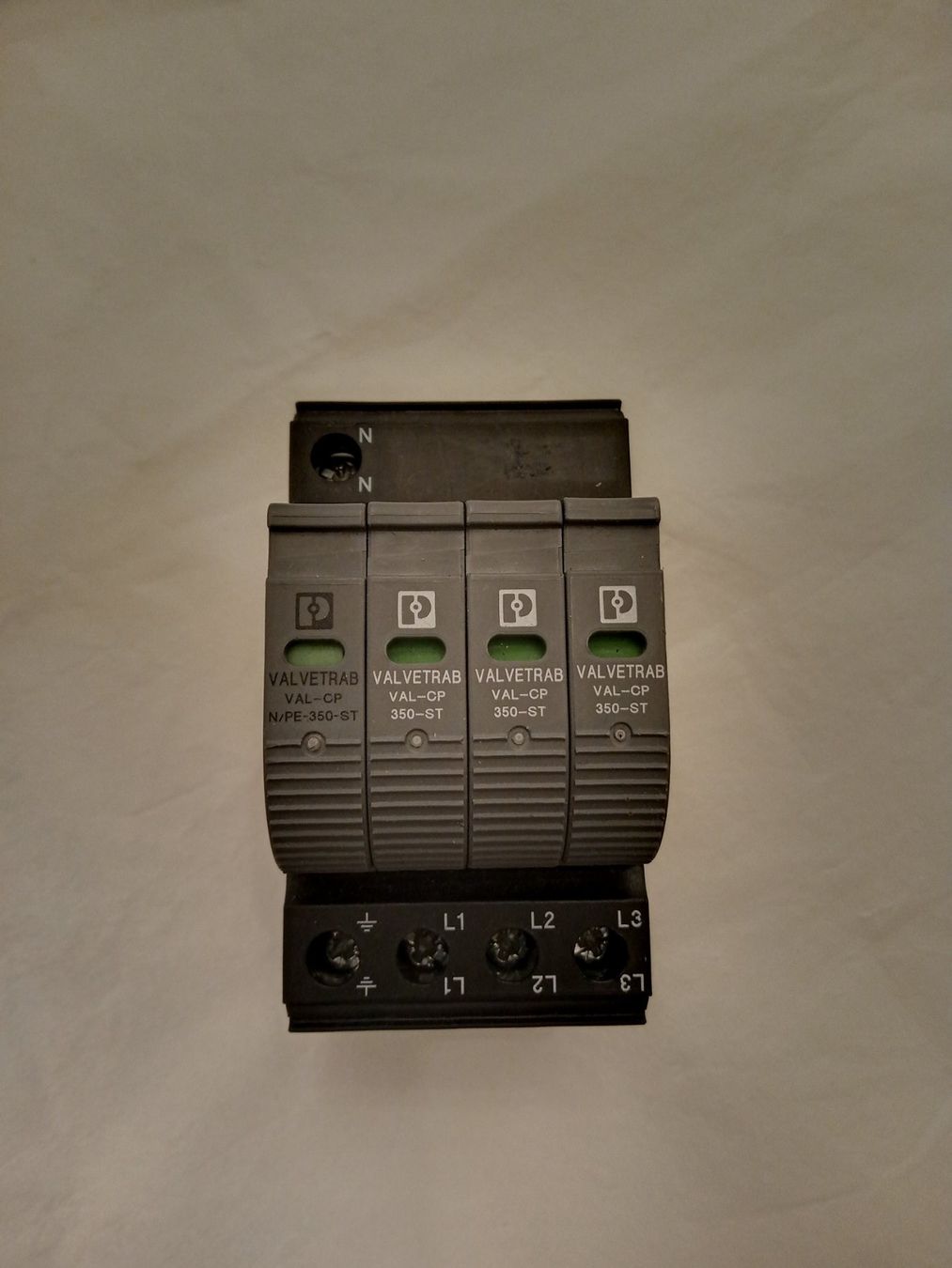 Componenti elettronici: Überspannungsableiter Phoenix – Usato da Thun venduto da Hukk2020