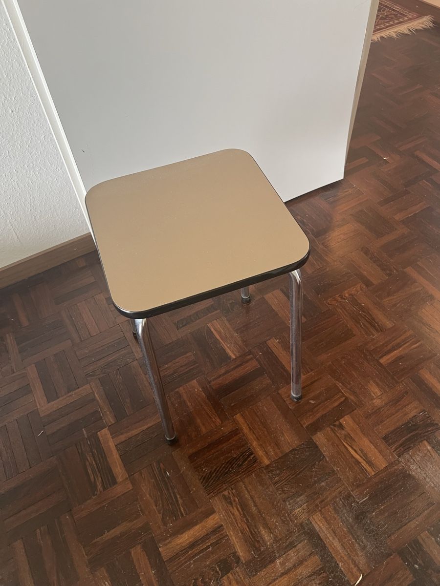 Sgabelli: Hocker – Usato da Mogelsberg venduto da ORD330