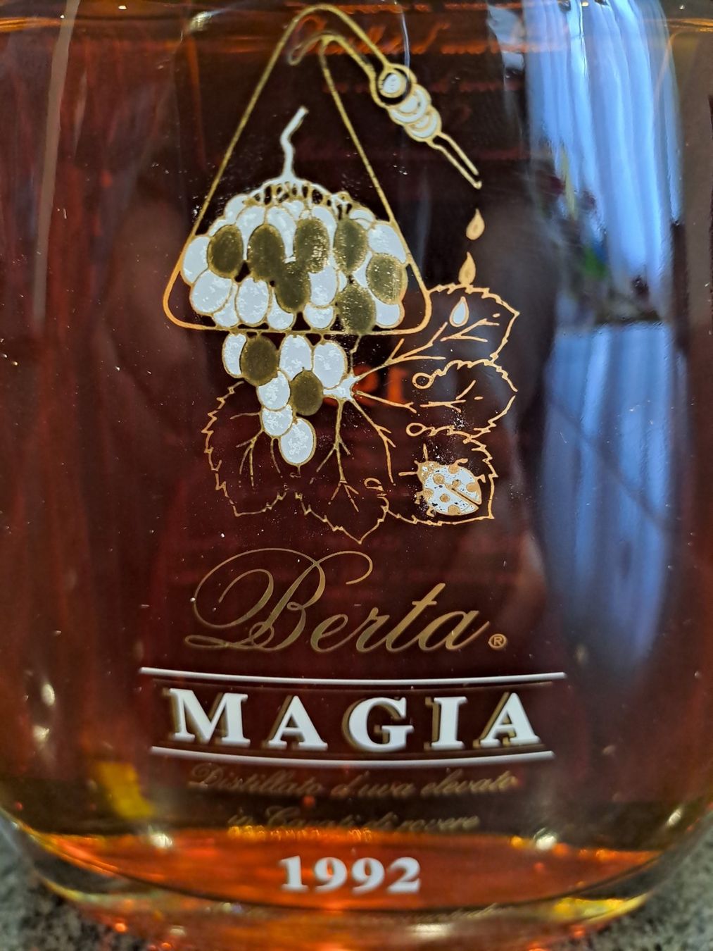 Berta Spirituosen: Berta Grappa Maggia 1992 mit OHK 31 Jährigen Berta Grappa – Neu und originalverpackt aus Elsau von Kellerraeumung 4