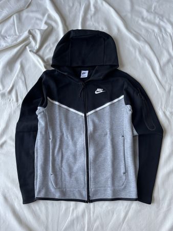 Felpa con cappuccio Nike uomo nero grigio taglia XS usata