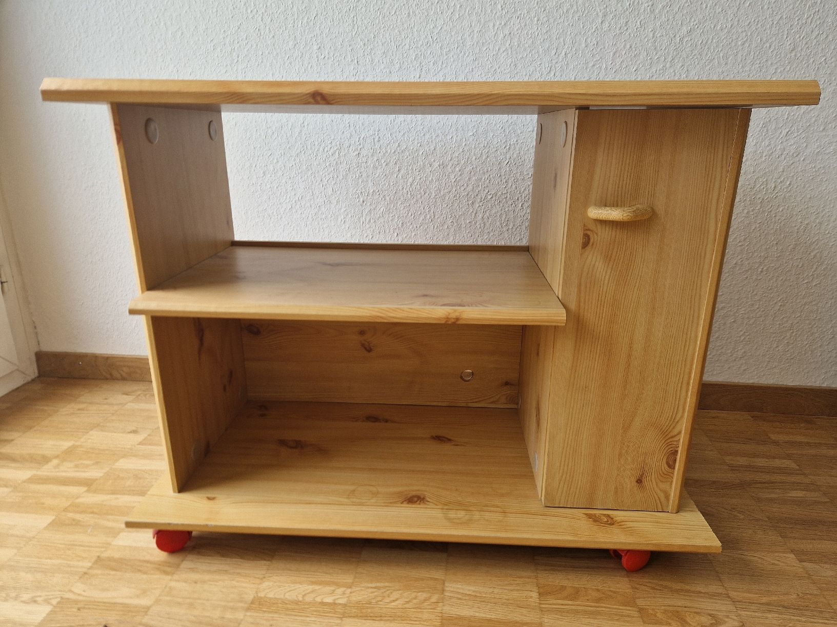 Mobili TV: Praktische TV-Kommode oder Beistelltisch – Usato da Wittenbach venduto da laramarighetto