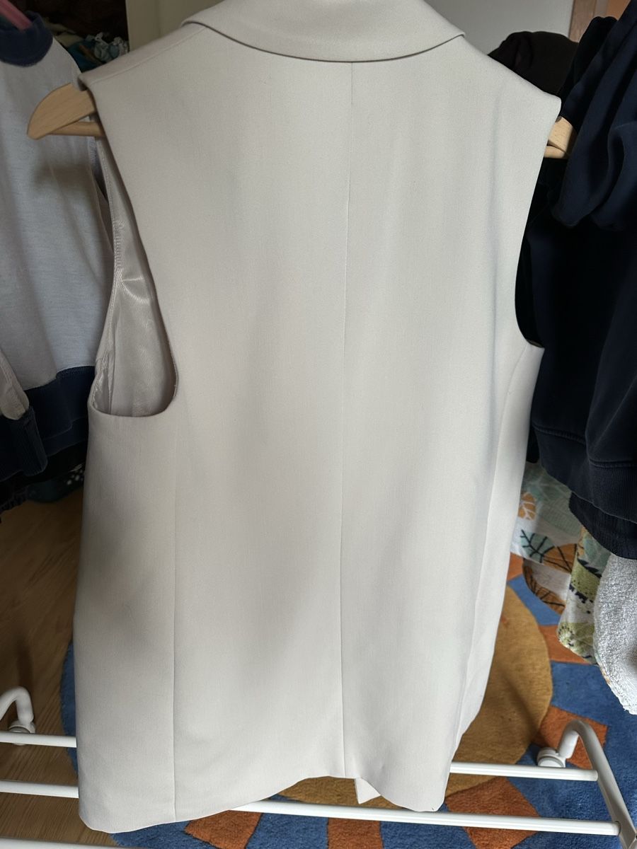 C&A Gilets & Westen: Weste Gilet C&A beige gr. 40 – Gebraucht aus Münsingen von Secondhand89 2
