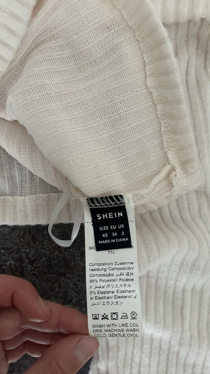 Shein Maglioni & Felpe: Off-Shoulder Sweater/Shirt – Nuovo (secondo la descrizione) da uerikon venduto da SITRRY4 1