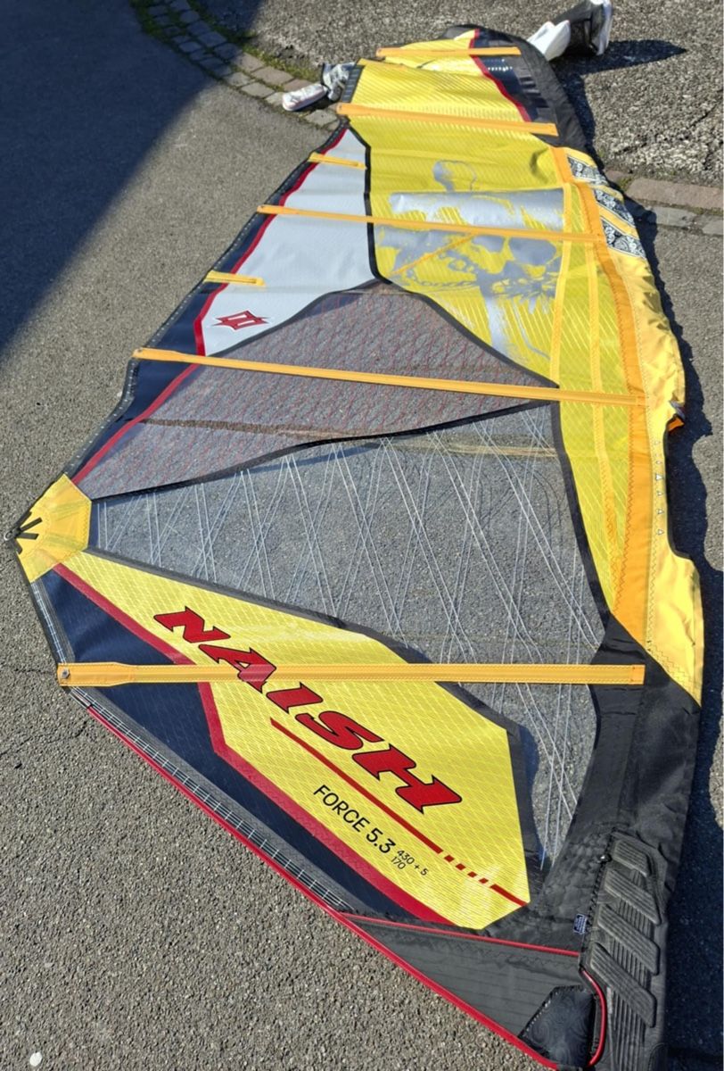 Naish Surf: Naish Force 5.3 Windsurfsegel - Top Zustand! – Nuovo (secondo la descrizione) da Fällanden venduto da Mistral018