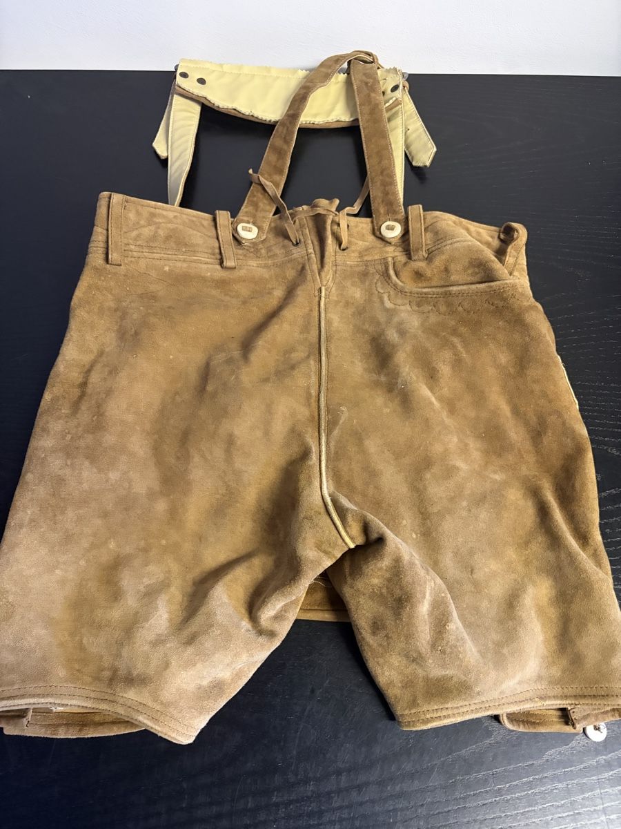 Costumes: Lederhose Almsach Gr.48 – D'occasion à Wildegg par Ninoschaerer2000 1