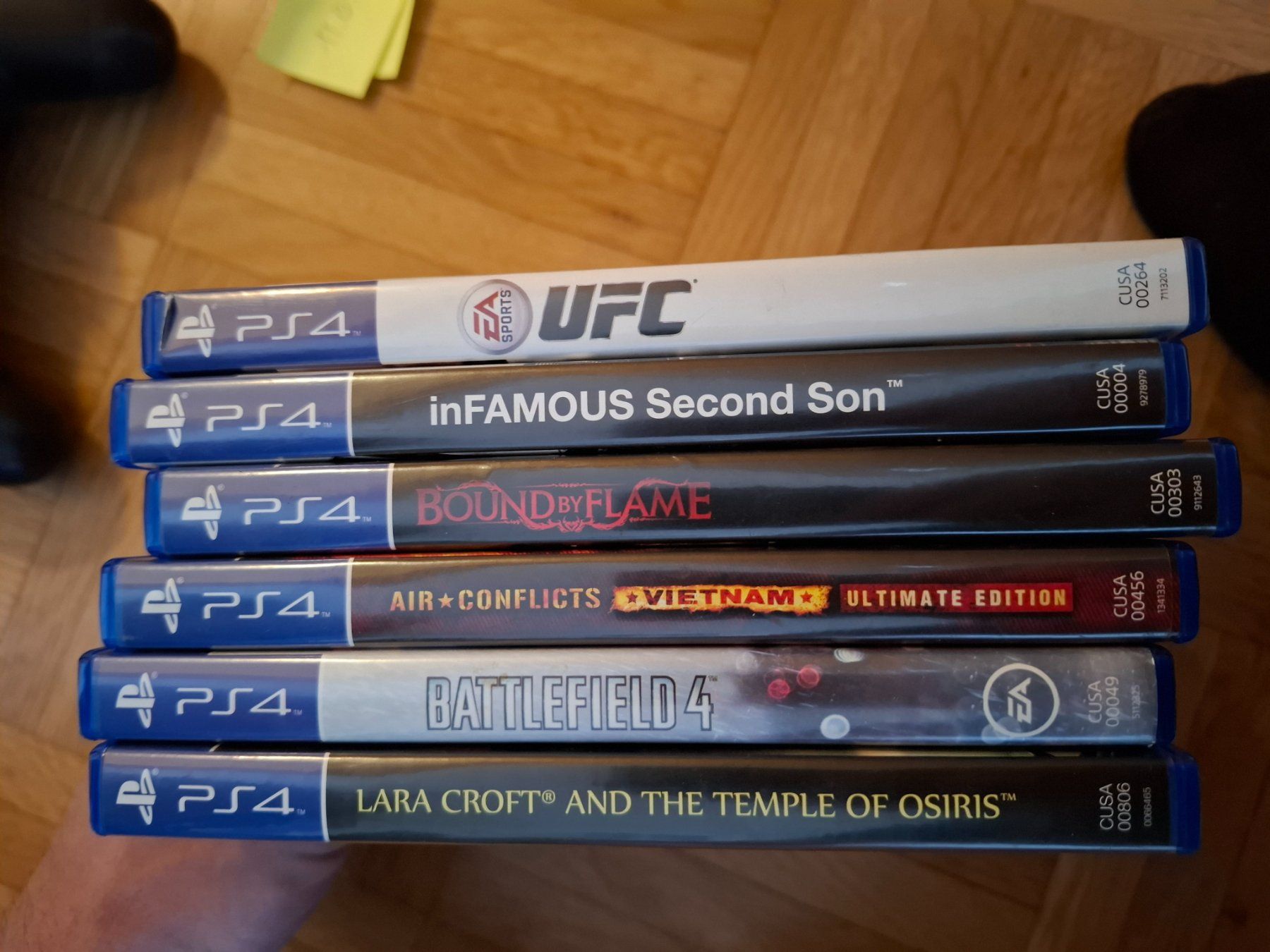 Sony Console: PS 4 Slim 2 Stk mit Zubehör – Usato da Gipf-Oberfrick venduto da Konsolen_Colin 3