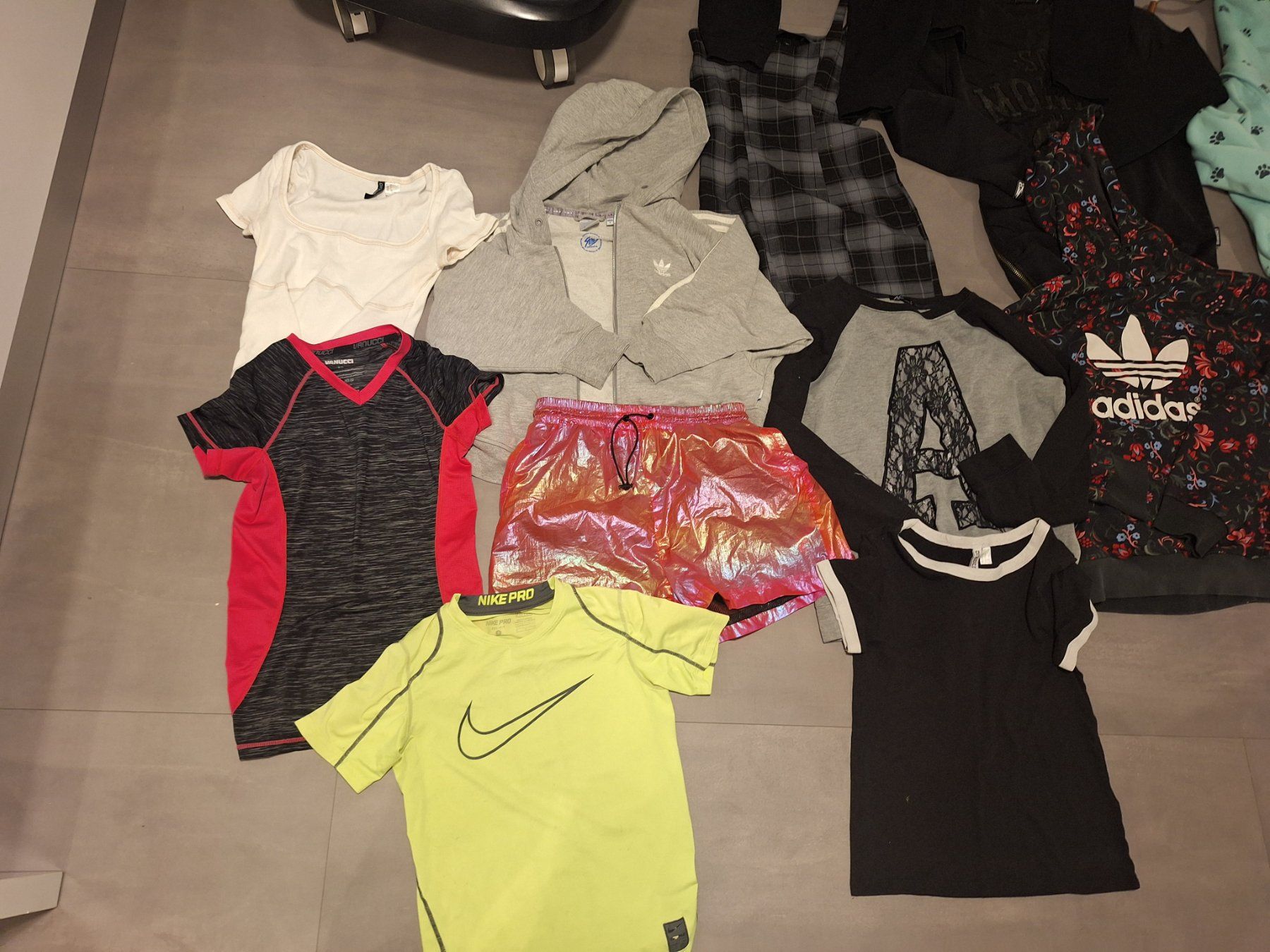 Ensembles coordonnés: Kleiderpaket sx/s/m – D'occasion à Rupperswil par milka85 1