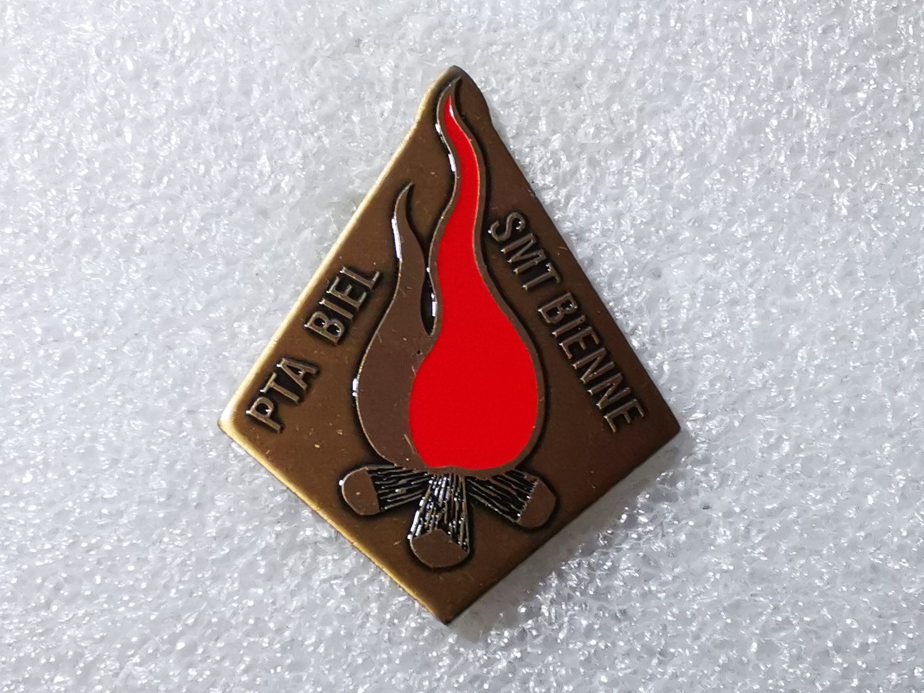 Placchette & Badge: Ansteckpin 71: PTA Biel – Usato da Oppligen venduto da Pin-Fall-Shop