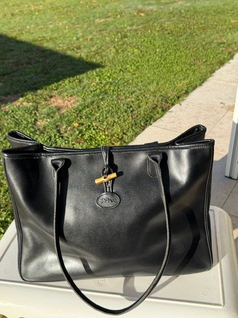 Sacs femmes: Longchamp  Roseau – D'occasion à Marly par El10