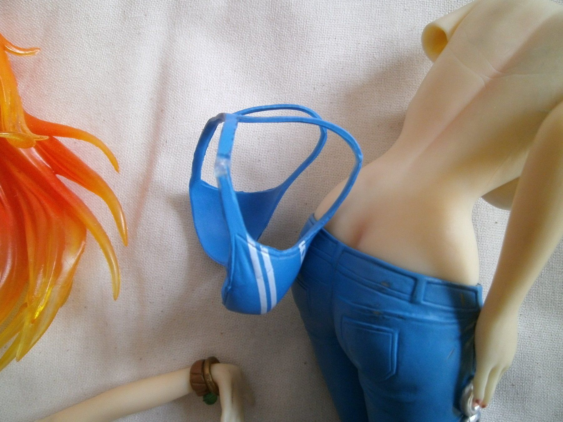 Statuette: One Piece figurine " Nami " – Usato da Moutier venduto da Mouschka 7