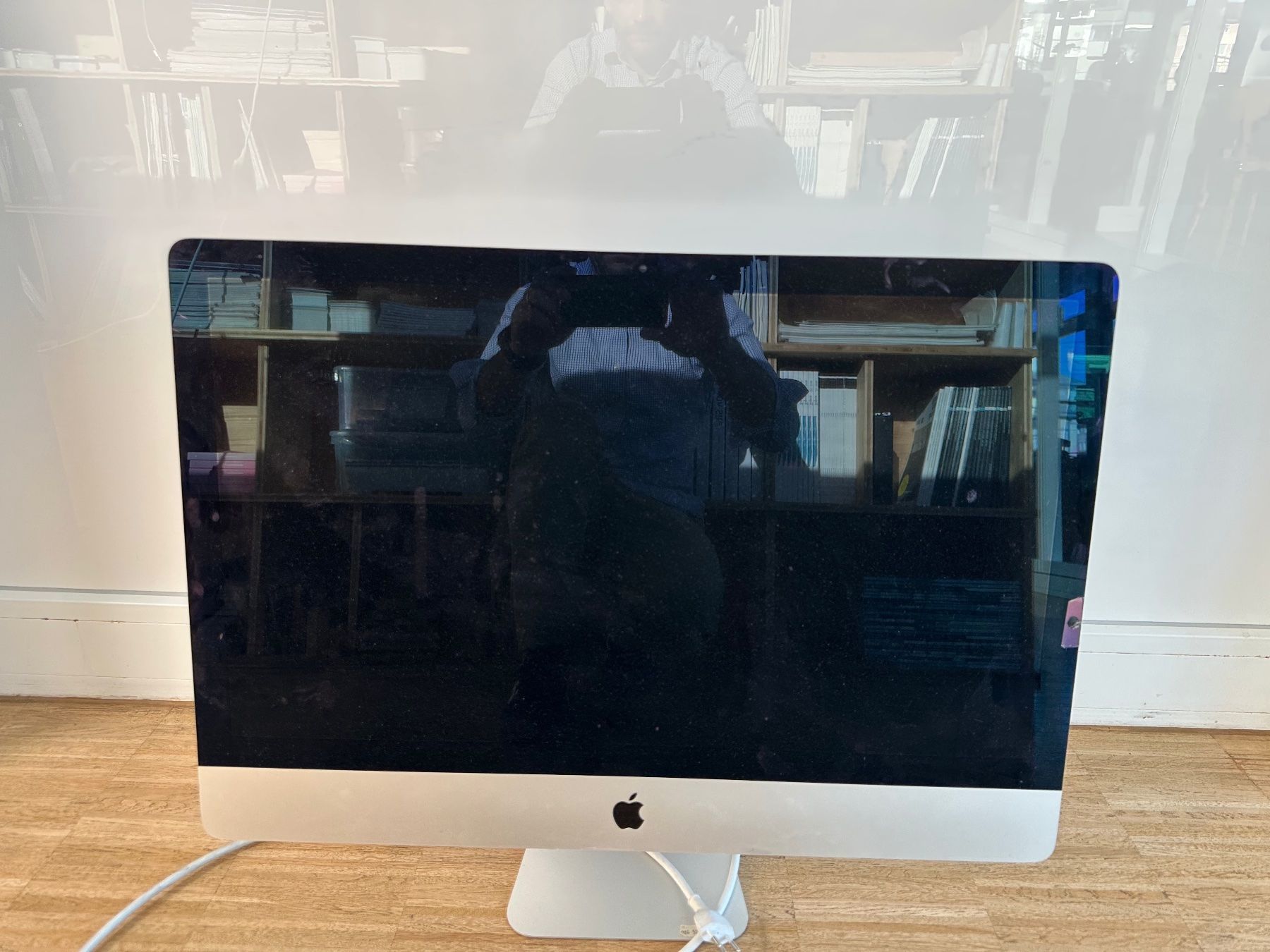 Apple PCs: iMac 27" 2017 – D'occasion à Vevey par mer_6wdw