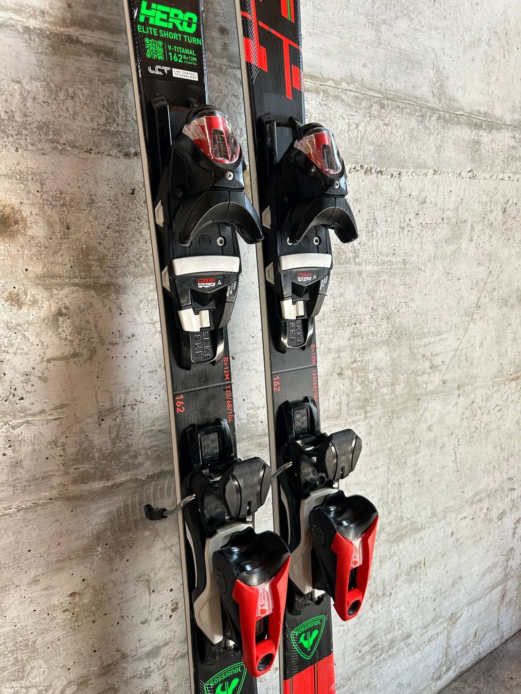 Rossignol Sci: Rossignol Hero Elite ST Ski 162CM – Usato da Emmenbrücke venduto da karkarkar 2