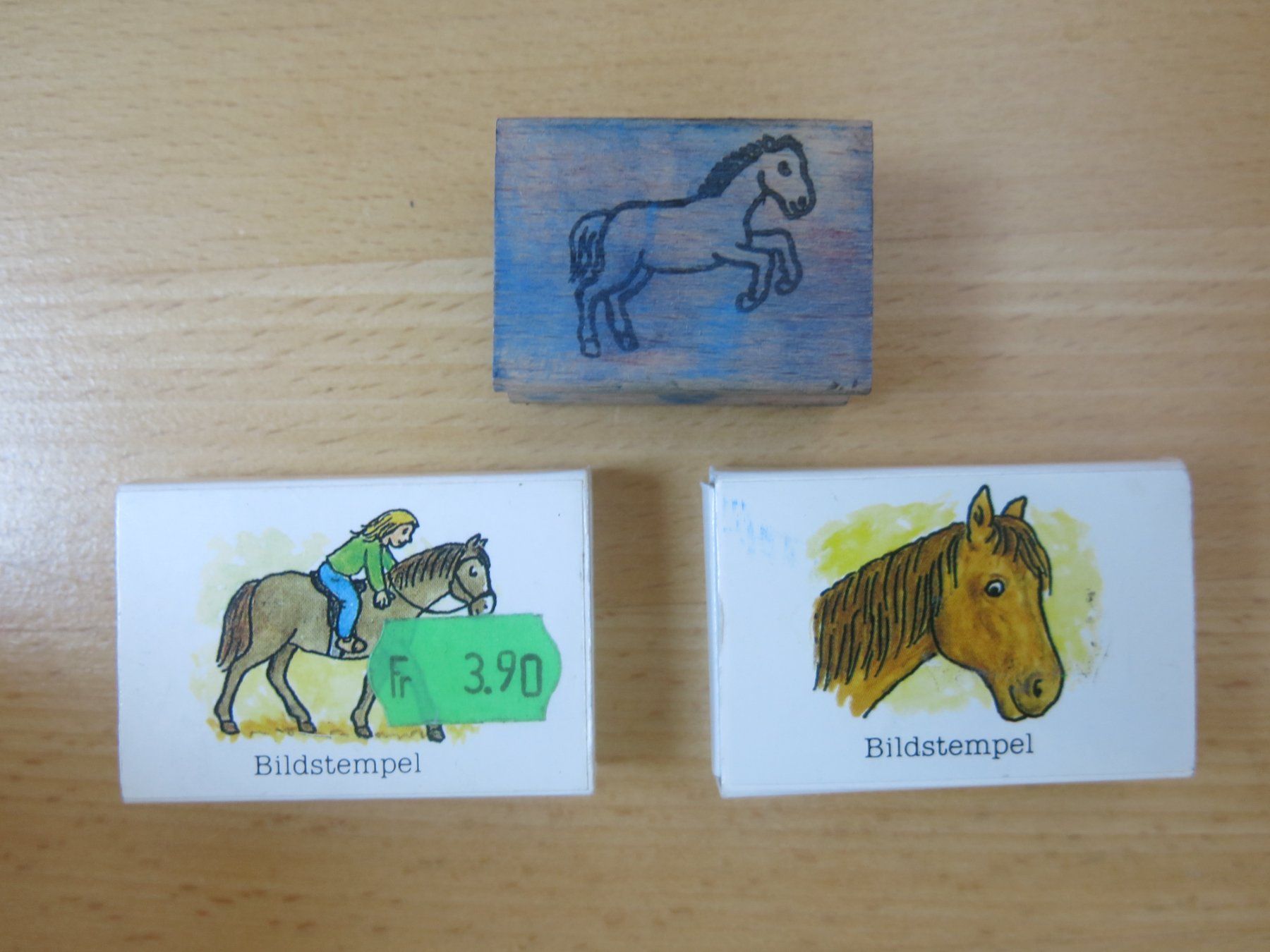Timbri: 3 Bildstempel mit Pferdemotiven – Usato da Sissach venduto da kaupa