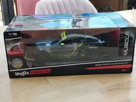 Maisto 2015 Ford Mustang GT Modellauto 1:18  , Neu