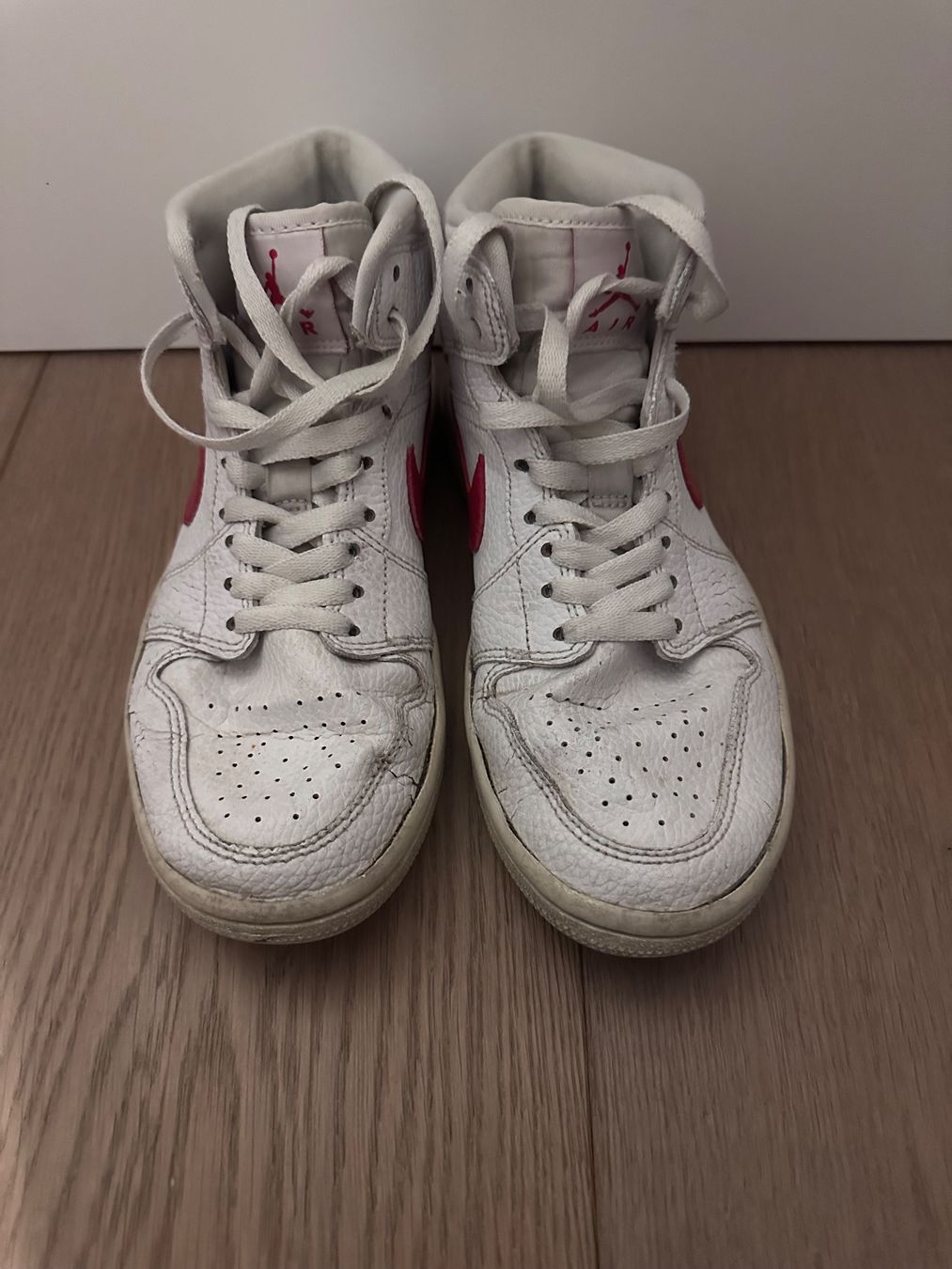 Jordan Scarpe da uomo: Nike Jordan 1 Mid – Usato da Schindellegi venduto da adb_5s8g