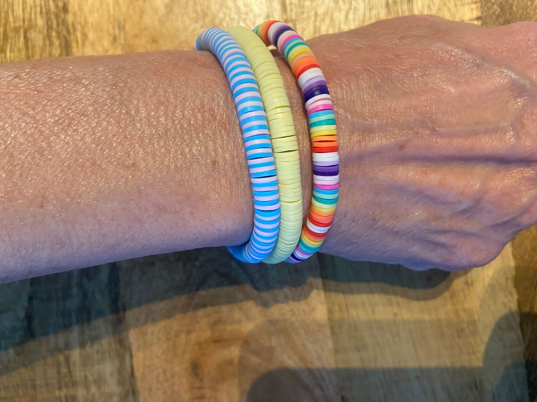 Armbänder & -reifen: Armbänder – Neu (gemäss Beschreibung) aus Büren an der Aare von epe_5bpx