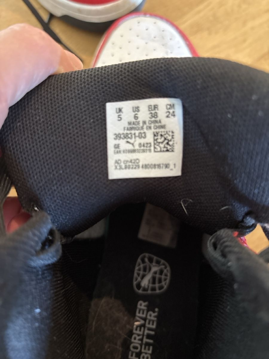 Puma Scarpe da uomo: Basketballschuhe Puma 38 – Usato da Zürich venduto da nikita75 2