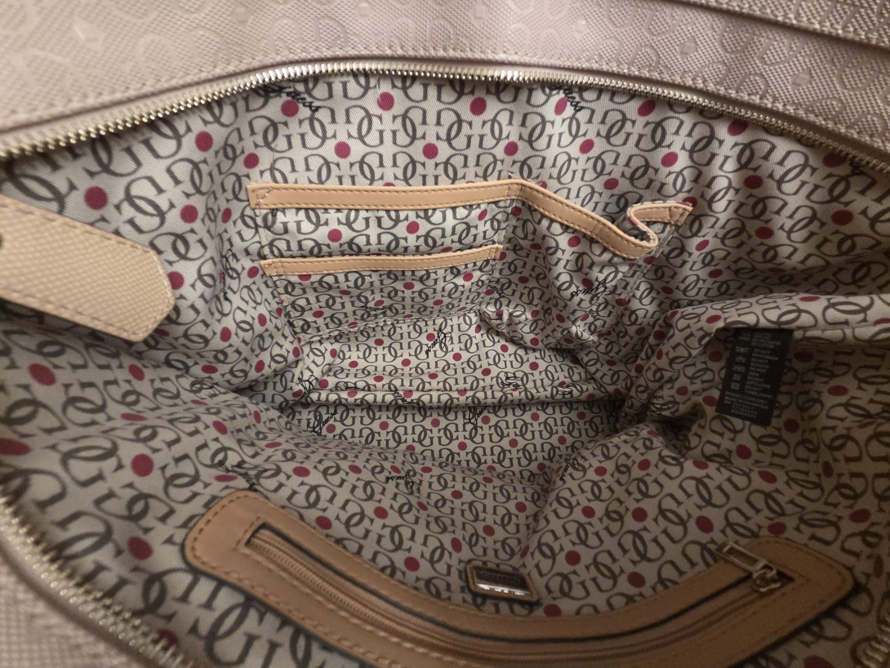 Guess Borse da donna: Guess Handtasche – Nuovo (secondo la descrizione) da Gerlafingen venduto da natmp88 4