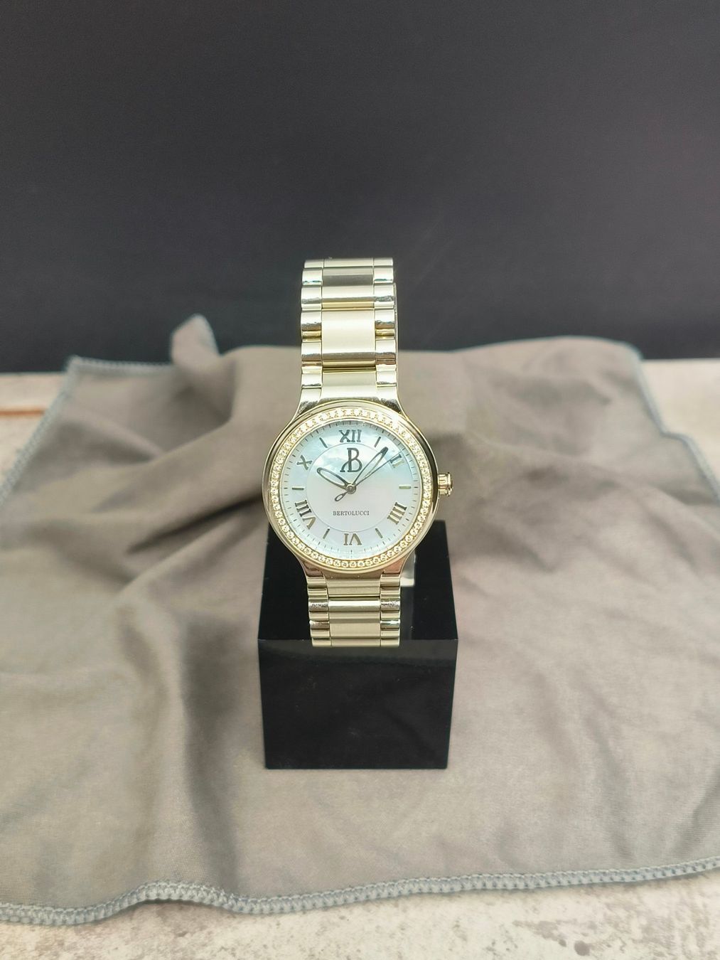 Orologi: Bertolucci – Usato da La Chaux-de-Fonds venduto da curtitswisswatches 2