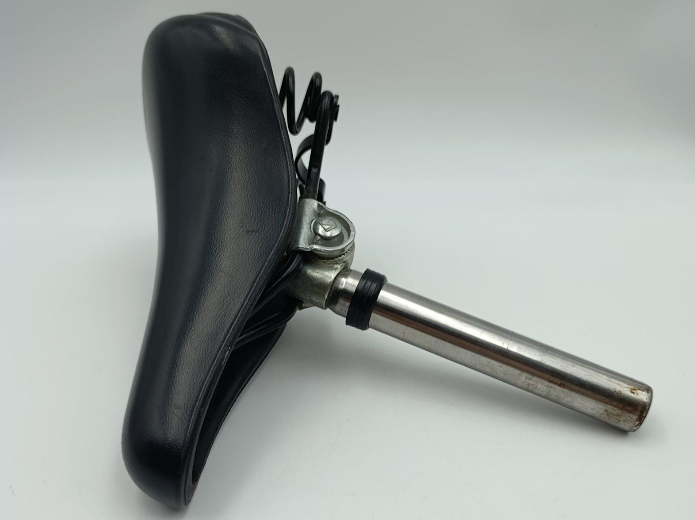 Pezzi di ricambio: Selle Royal Sattel vintage – Usato da Wil SG venduto da Donaldus