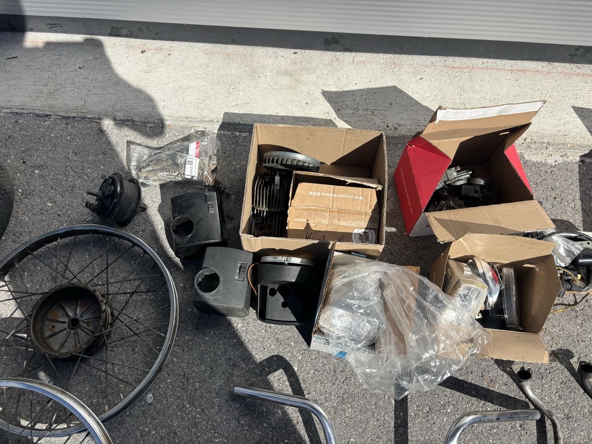 Piaggio Parti ricambio per ciclomotori: Piaggio Ciao Teile Lager  – Usato da Grabs venduto da VW_Rheintal 5
