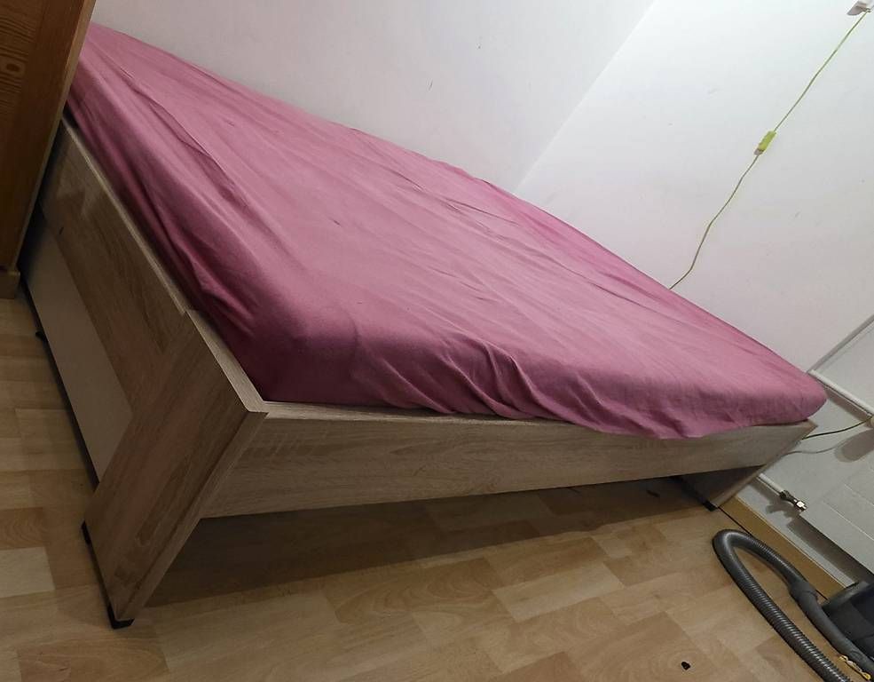 Lits: Bett 120x200 – D'occasion à St. Gallen par reb_955g 1