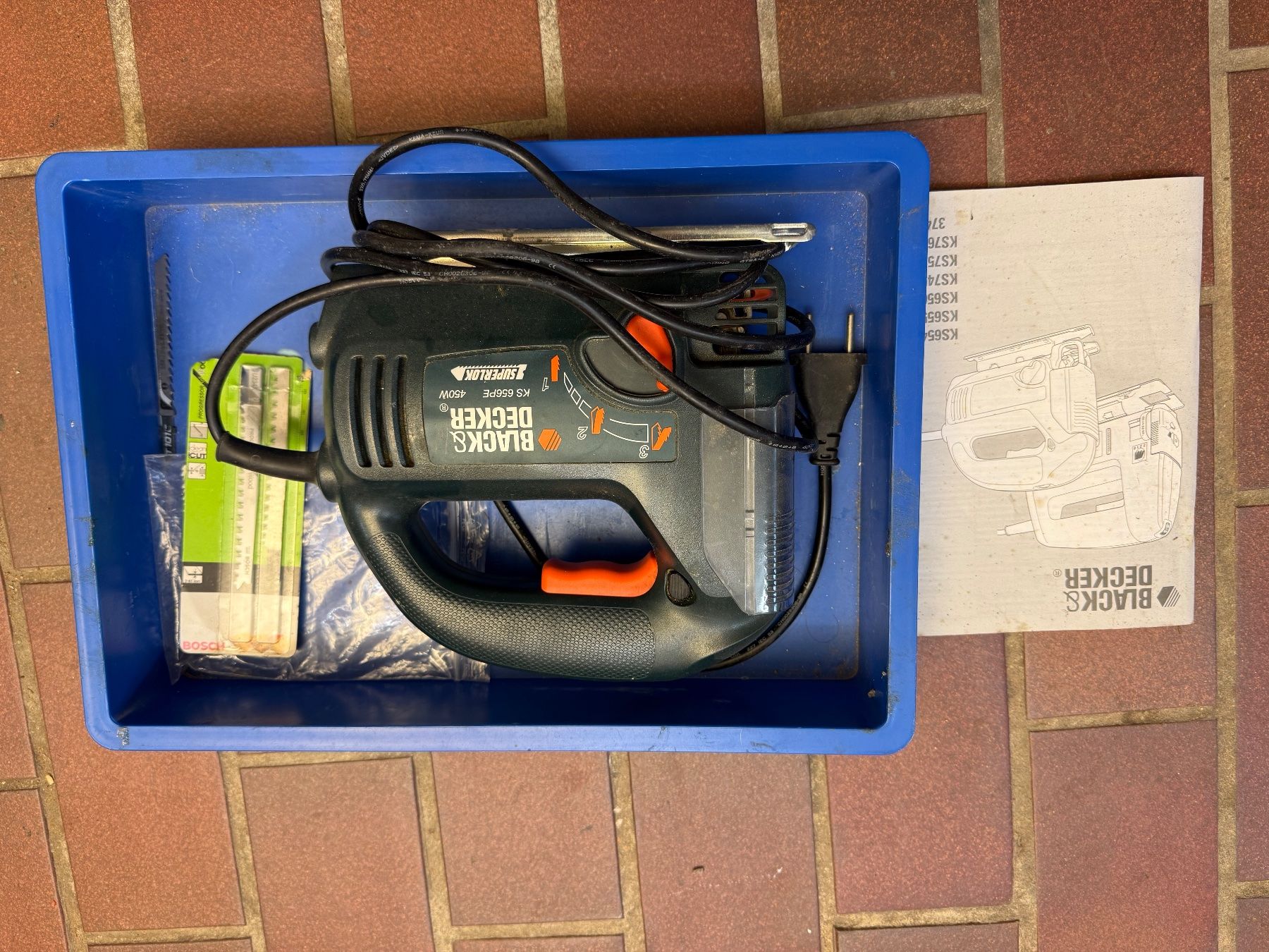 Scies: Stichsaege Black & Decker – D'occasion à Beinwil am See par Msunneschin 1