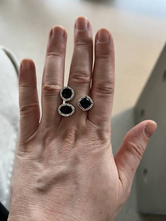 Ringe: Anello Rebecca con pietre nere – Gebraucht aus Luzern von mic_99vf 2