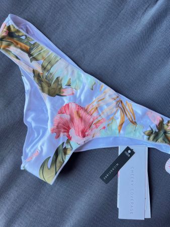 Bikinihose Grösse XS Microfibre Cheeky neu mit Etikett