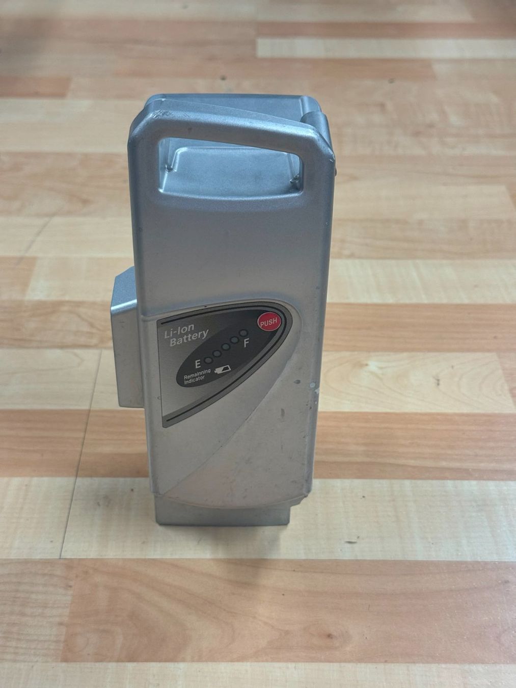 Flyer Batteries: Flyer NKY314B2 26V/12Ah – Défectueux à Aristau par SwissVolts_Akkus