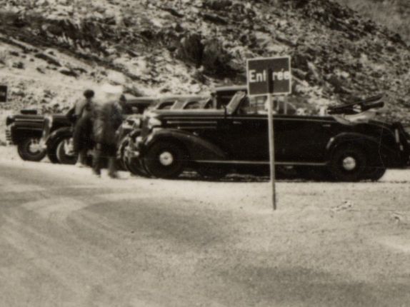 Ansichtskarten: Susten-Passhöhe - Oldtimer - belebt – Gebraucht aus Kirchberg BE von Mgh 2