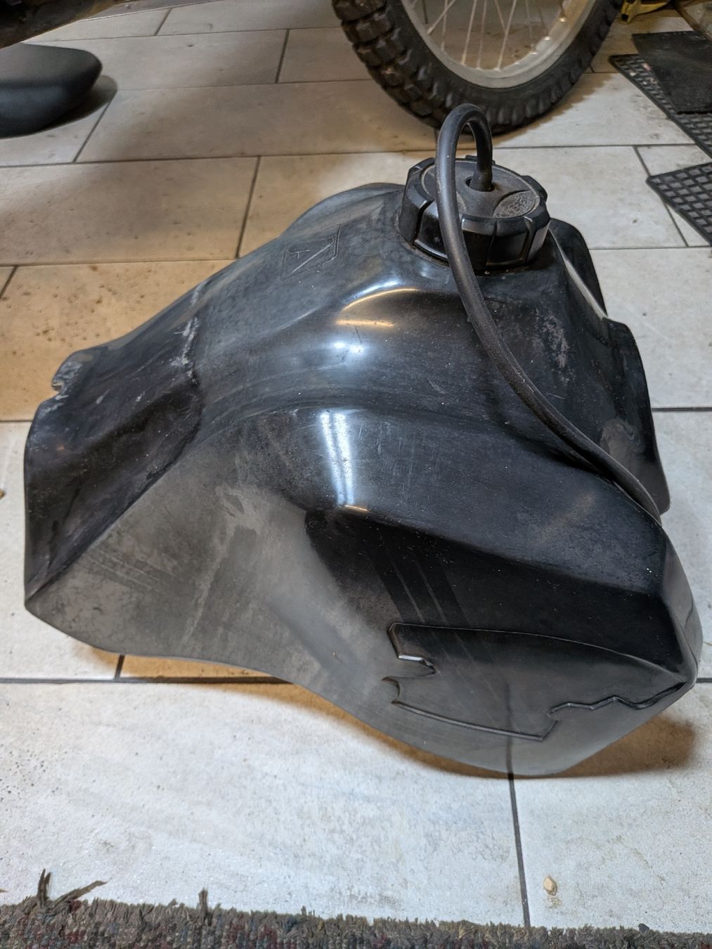 Yamaha Tutti i ricambio per moto: serbatoio ACERBIS Yamaha XT600 – Usato da Pura venduto da andyredrossi 2